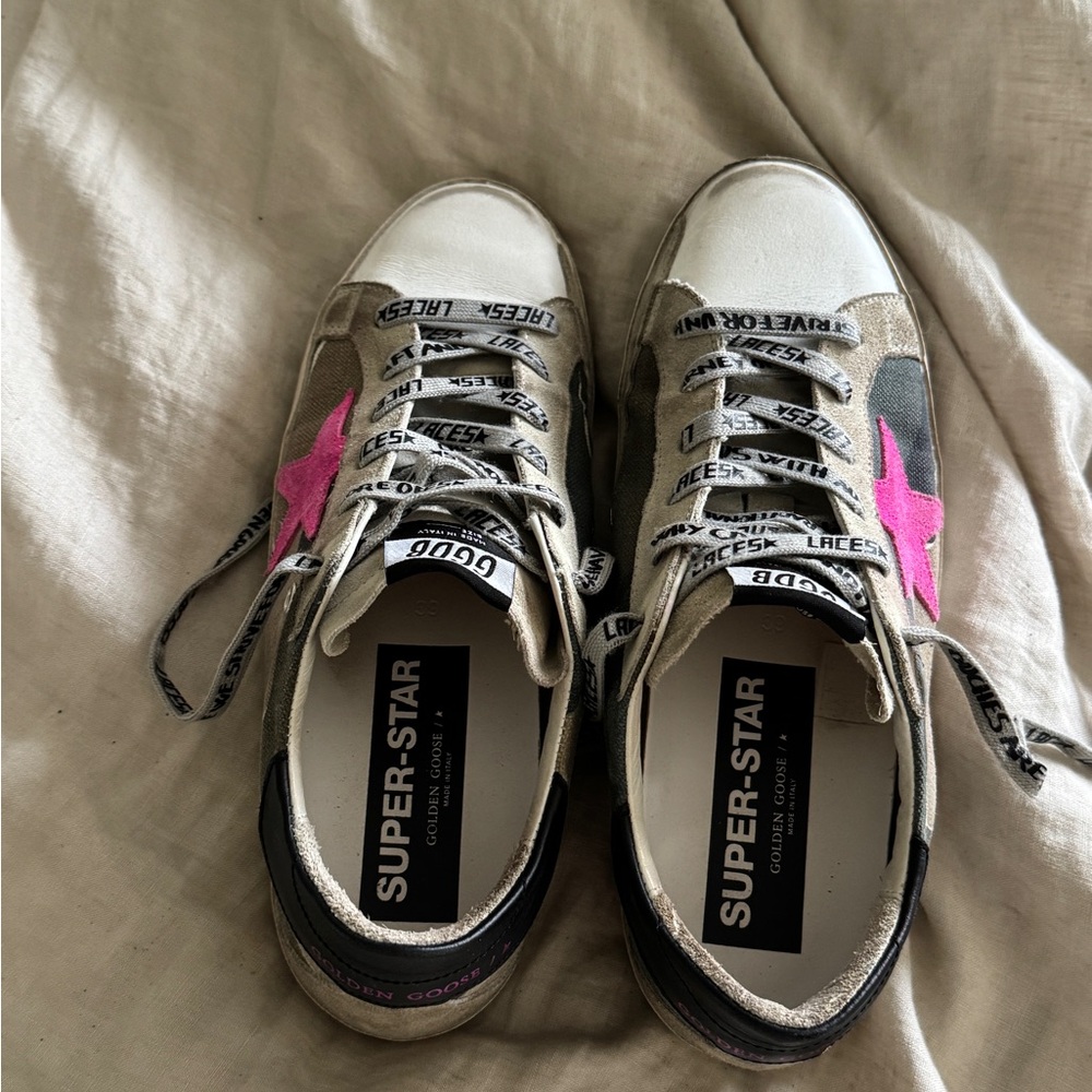 Golden Goose Women's Camouflage Low-Top Sneakers with Pink Star Size 39 - Picture 4 of 10
